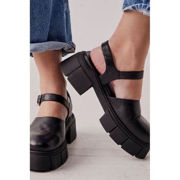NEW FREE PEOPLE MILAN MARY JANES IN BLACK - Picture 4 of 5